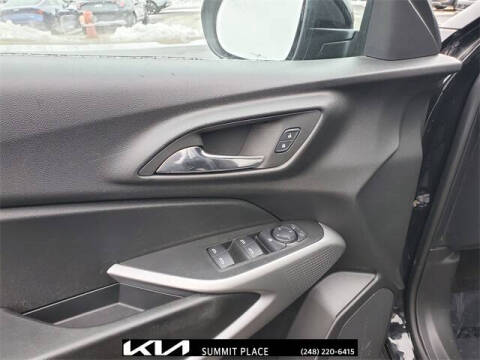 2024 Chevrolet Trax RS