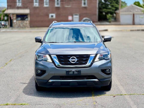 2019 Nissan Pathfinder SL
