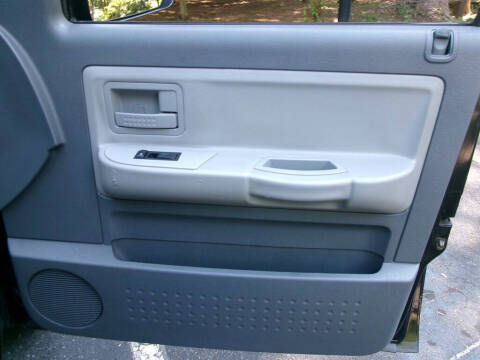 2005 Dodge Dakota SLT