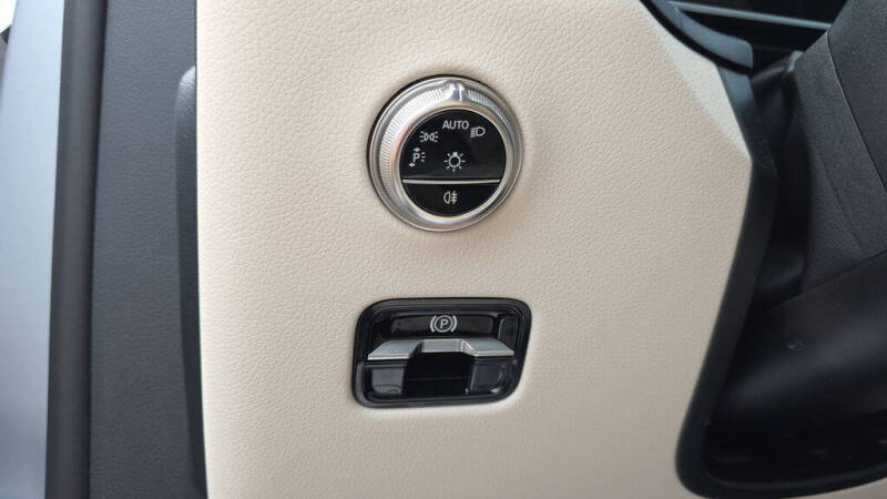 2025 Mercedes-Benz GLC GLC 300 4MATIC