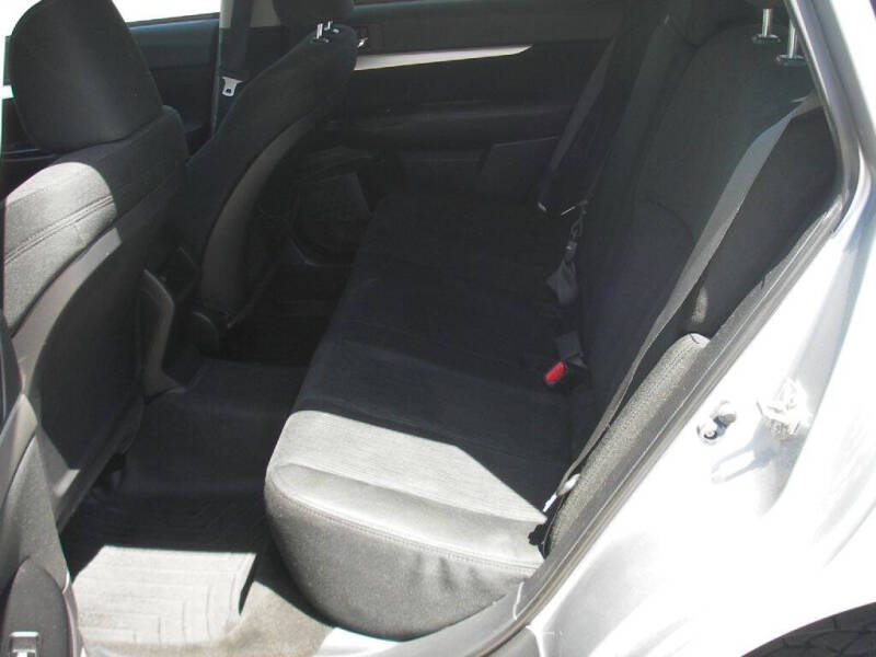 2013 Subaru Outback 2.5i Premium