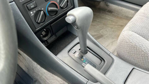 2000 Toyota Camry LE