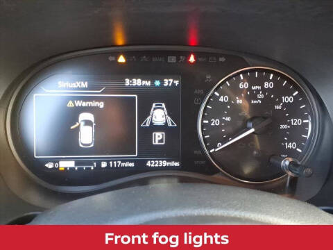 2021 Nissan Kicks SR