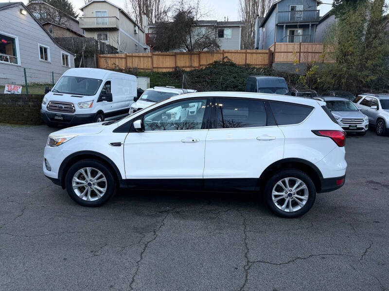 2019 Ford Escape SE