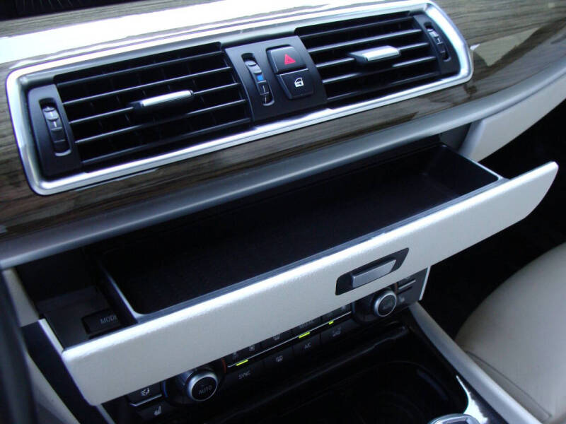 2014 BMW 5 Series 535i Gran Turismo