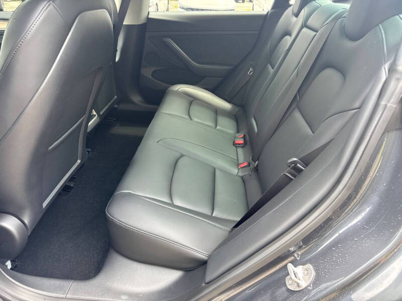 2023 Tesla Model 3 Performance