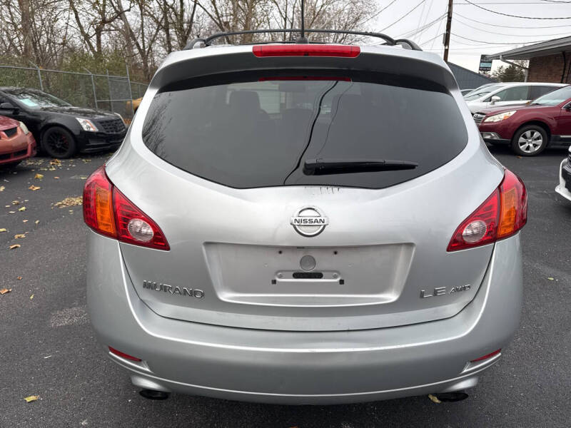 2010 Nissan Murano LE photo 5