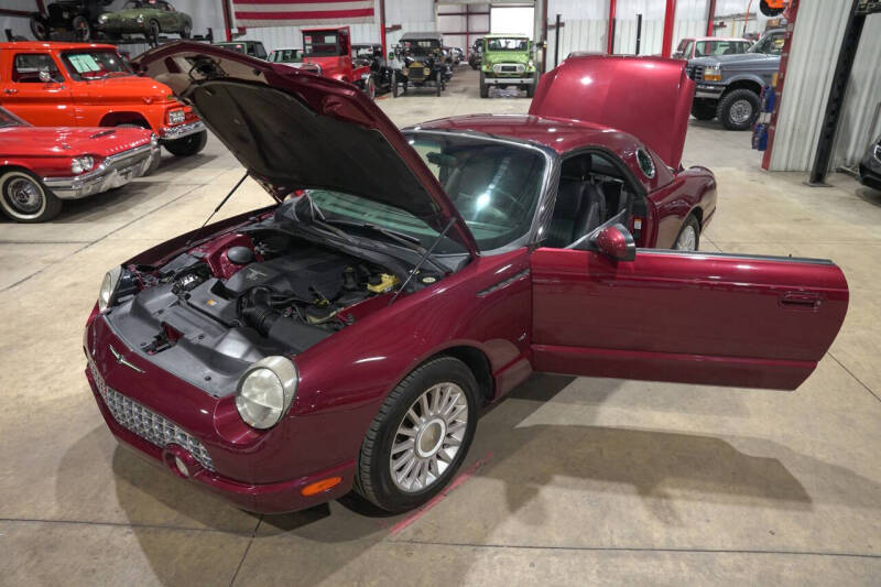 2004 Ford Thunderbird Deluxe