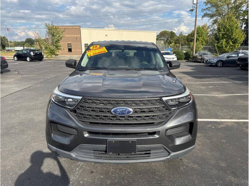 2020 Ford Explorer