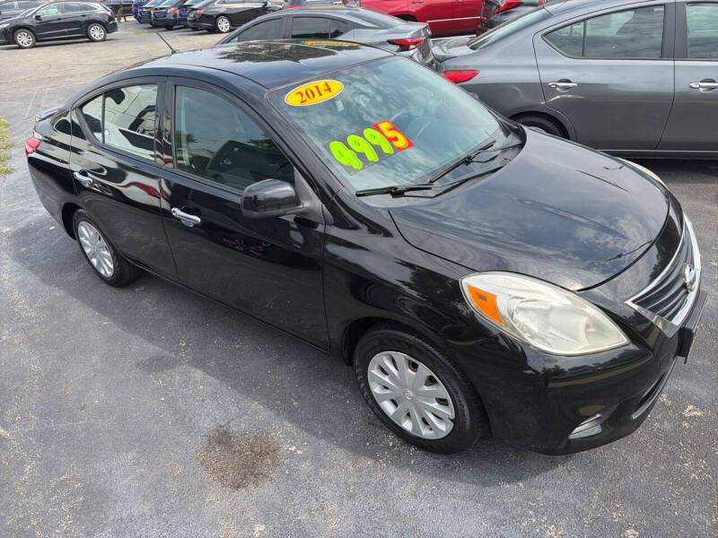 2014 Nissan Versa 1.6 SV