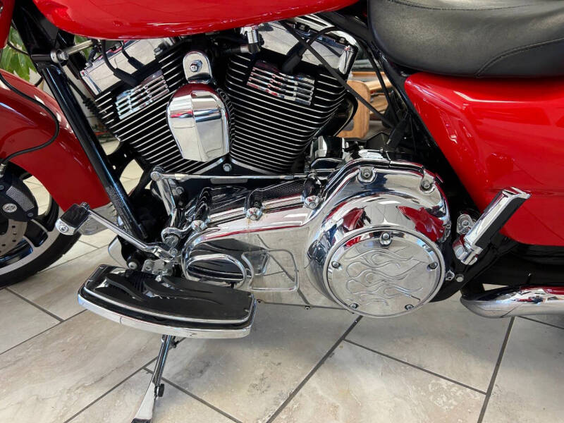 2012 Harley-Davidson Street Glide Special