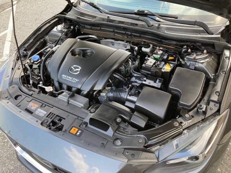 2017 Mazda MAZDA3 Grand Touring