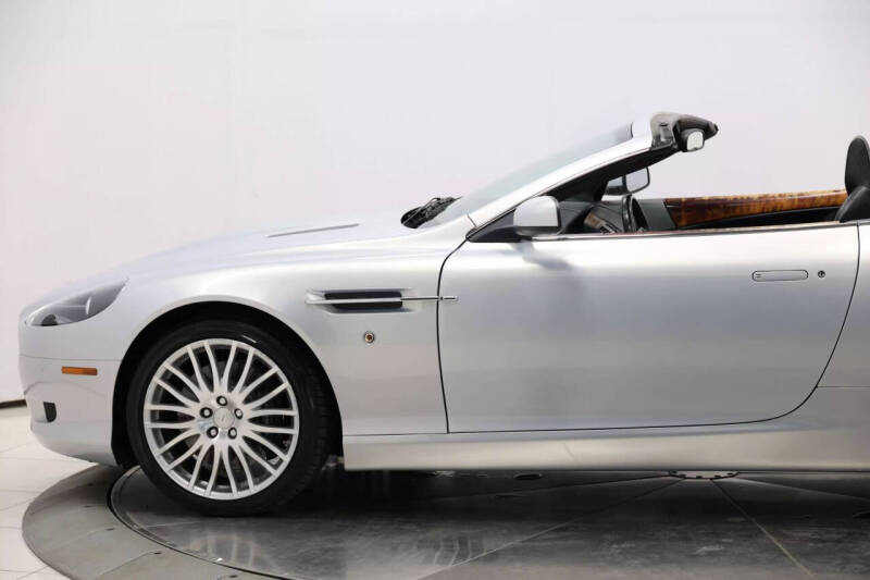 2009 Aston Martin DB9 Volante