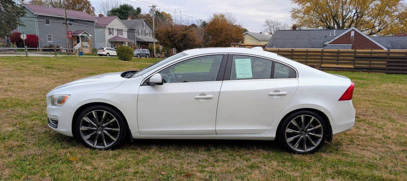2015 Volvo S60 T6 Drive-E Platinum
