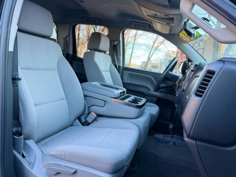 2018 Chevrolet Silverado 1500 Custom