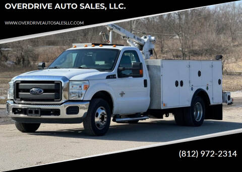 2015 Ford F-350 Super Duty for sale at OVERDRIVE AUTO SALES, LLC. in Clarksville IN