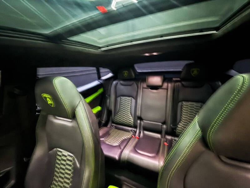 2021 Lamborghini Urus
