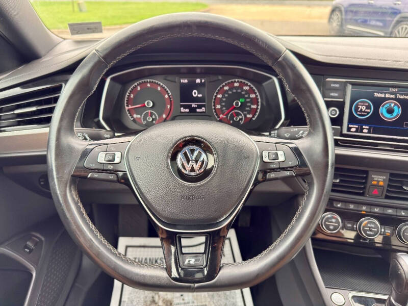 2019 Volkswagen Jetta R-Line