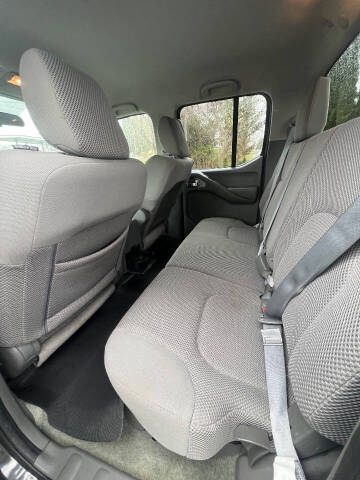 2012 Nissan Frontier S