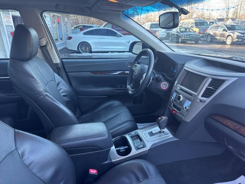 2014 Subaru Legacy 3.6R Limited