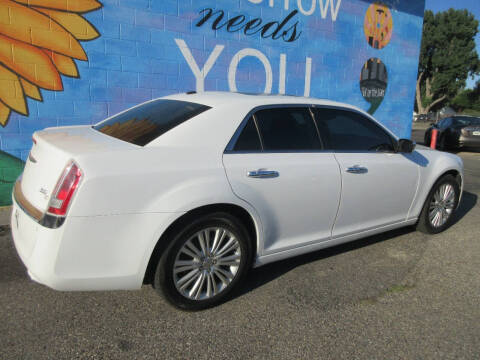 2011 Chrysler 300 C