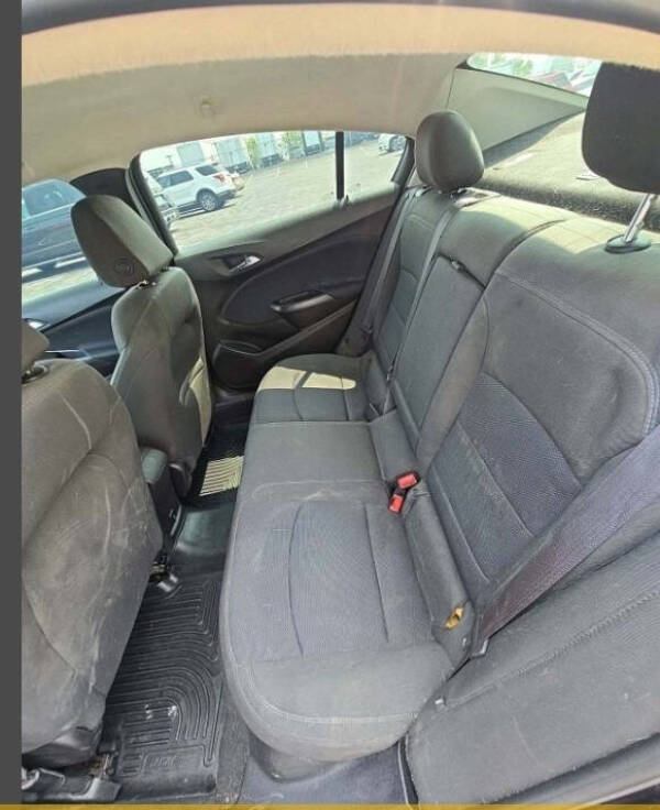 2017 Chevrolet Cruze LT Auto