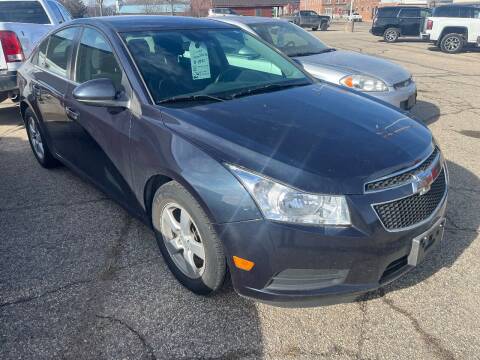 2014 Chevrolet Cruze for sale at BEAR CREEK AUTO SALES in Spring Valley MN