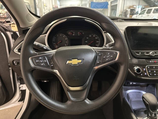 2025 Chevrolet Malibu LT