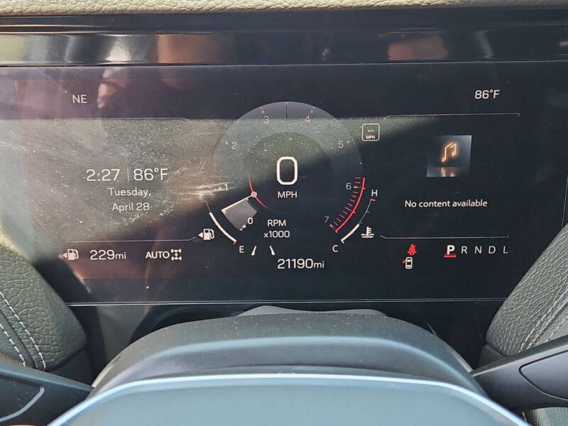 2025 GMC Yukon Denali