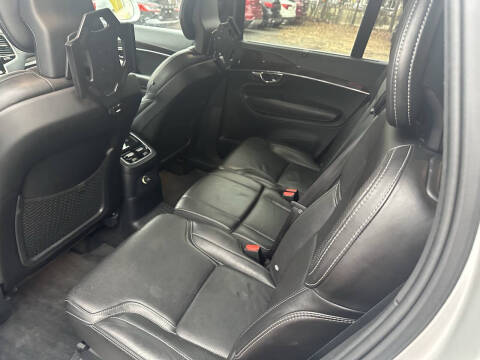 2017 Volvo XC90 T8 eAWD Inscription