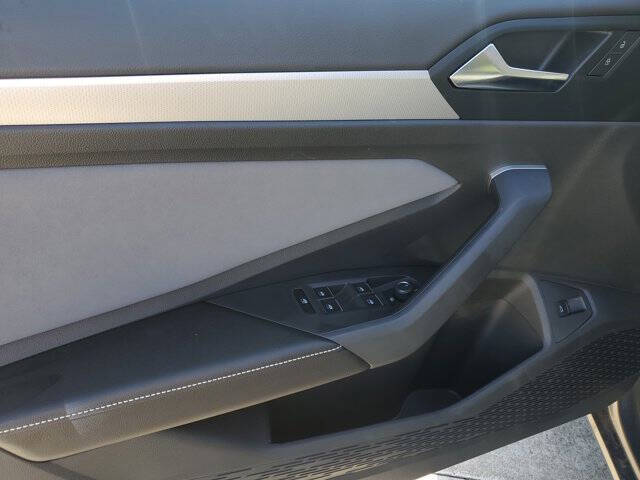 2025 Volkswagen Jetta SE