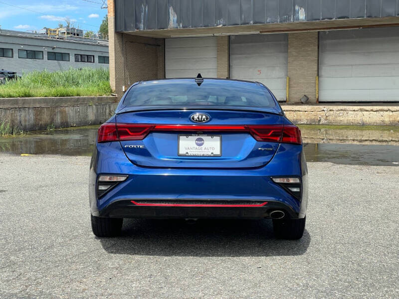 2020 Kia Forte GT Line