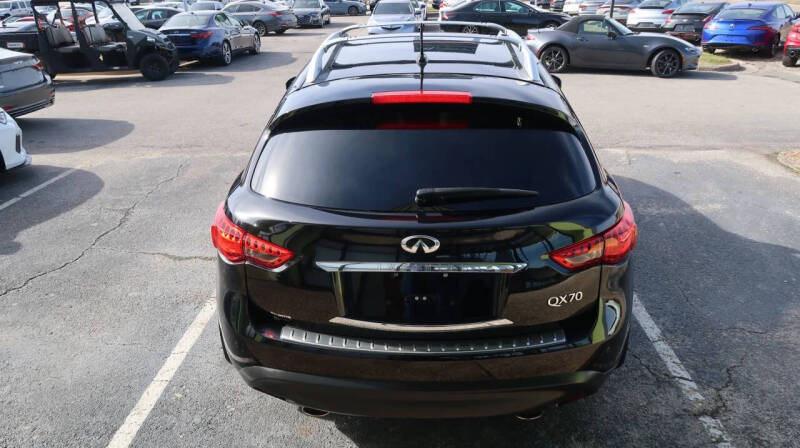 2017 Infiniti QX70