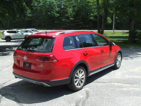 2017 Volkswagen Golf Alltrack TSI S 4Motion