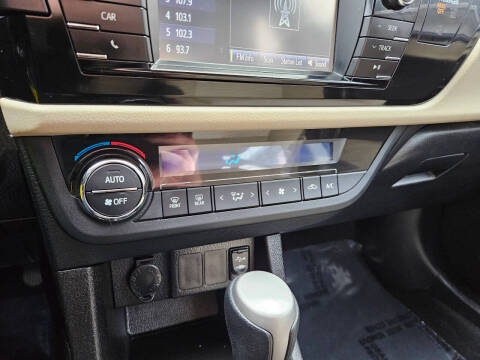 2016 Toyota Corolla LE