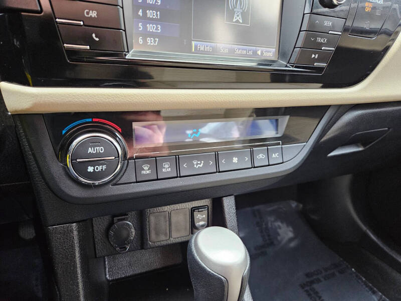 2016 Toyota Corolla LE
