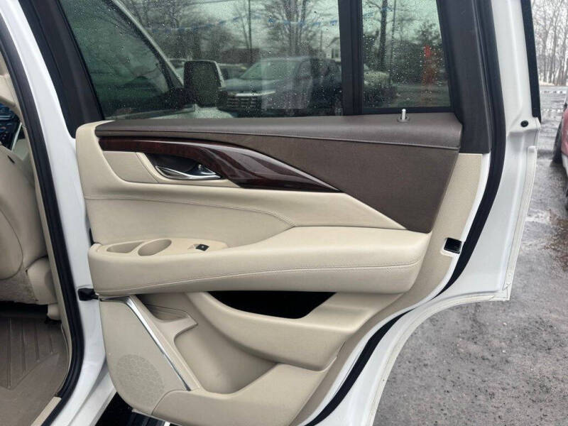 2016 Cadillac Escalade Premium Collection
