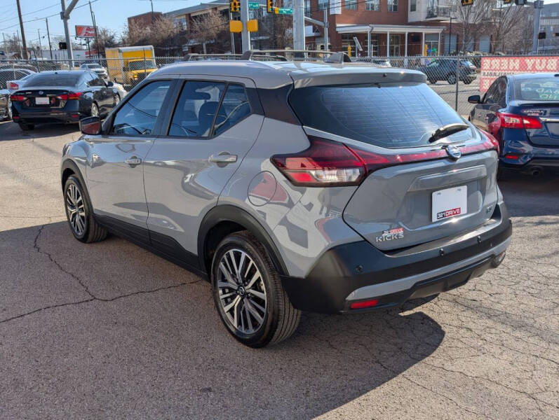 2021 Nissan Kicks SV