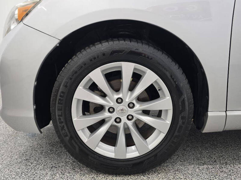 2014 Toyota Venza LE