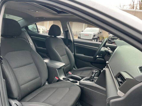 2019 Hyundai Elantra