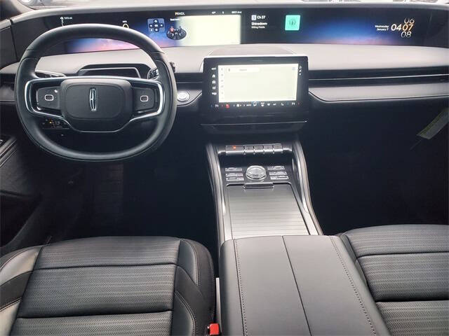 2024 Lincoln Nautilus Reserve