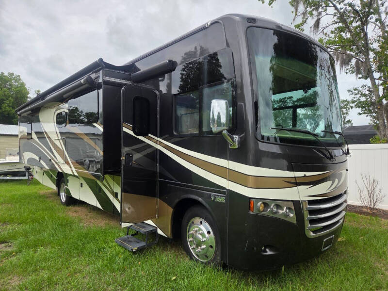 2017 Thor Motor Coach MIRAMAR 35.2