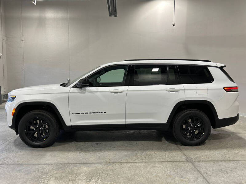 2026 Jeep Grand Cherokee L Altitude