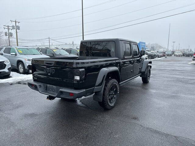 2022 Jeep Gladiator Willys