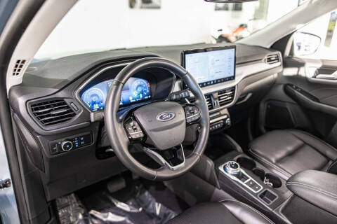 2024 Ford Escape Platinum