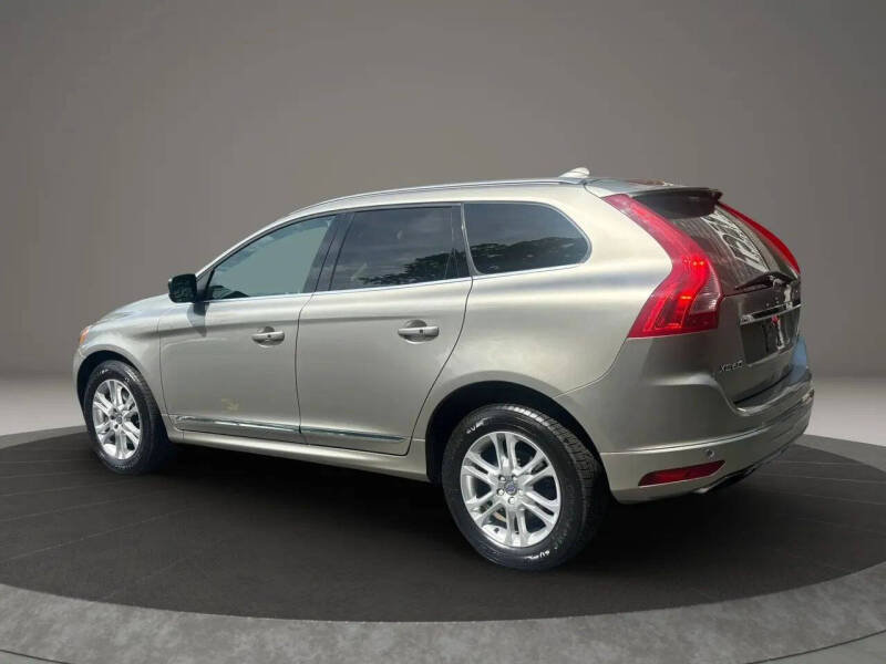 2016 Volvo XC60 T5 Drive-E Premier