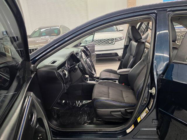 2019 Toyota Corolla SE