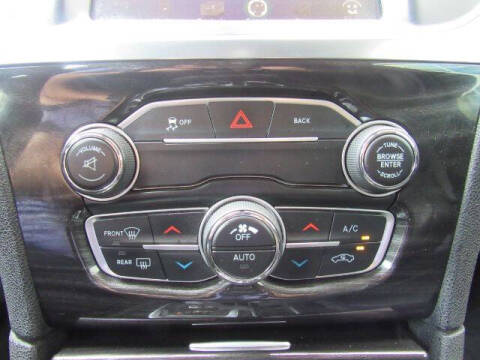 2015 Chrysler 300 Limited