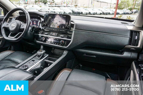 2024 Nissan Pathfinder Platinum