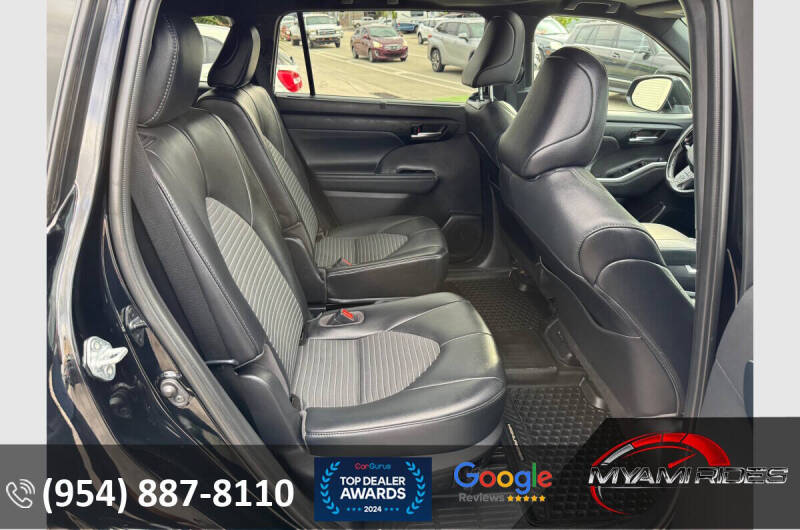 2021 Toyota Highlander XSE